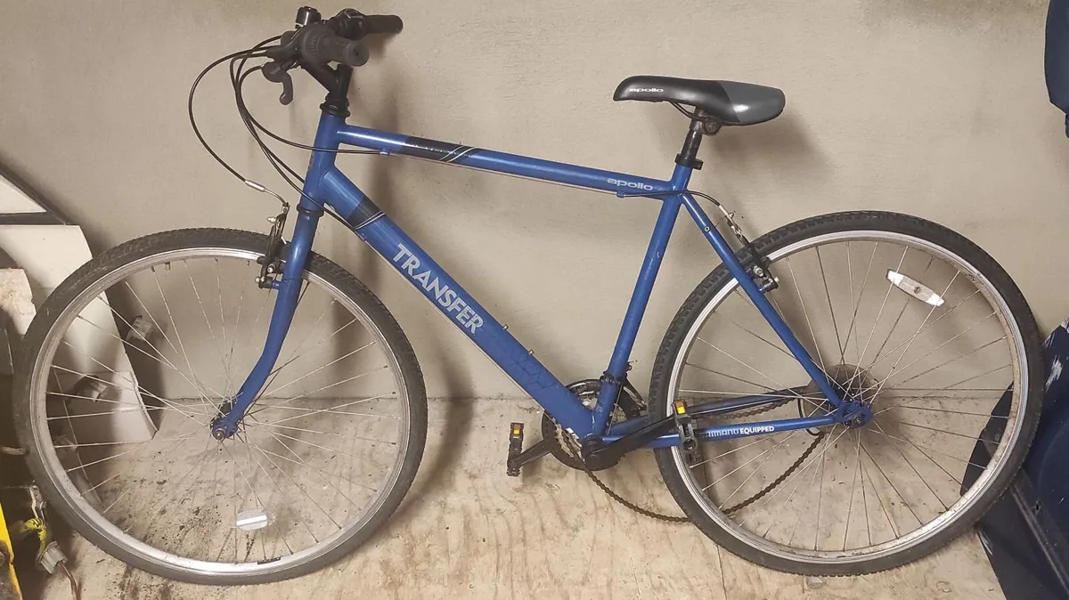 Apollo Transfer Mens Hybrid Bike - Image 4