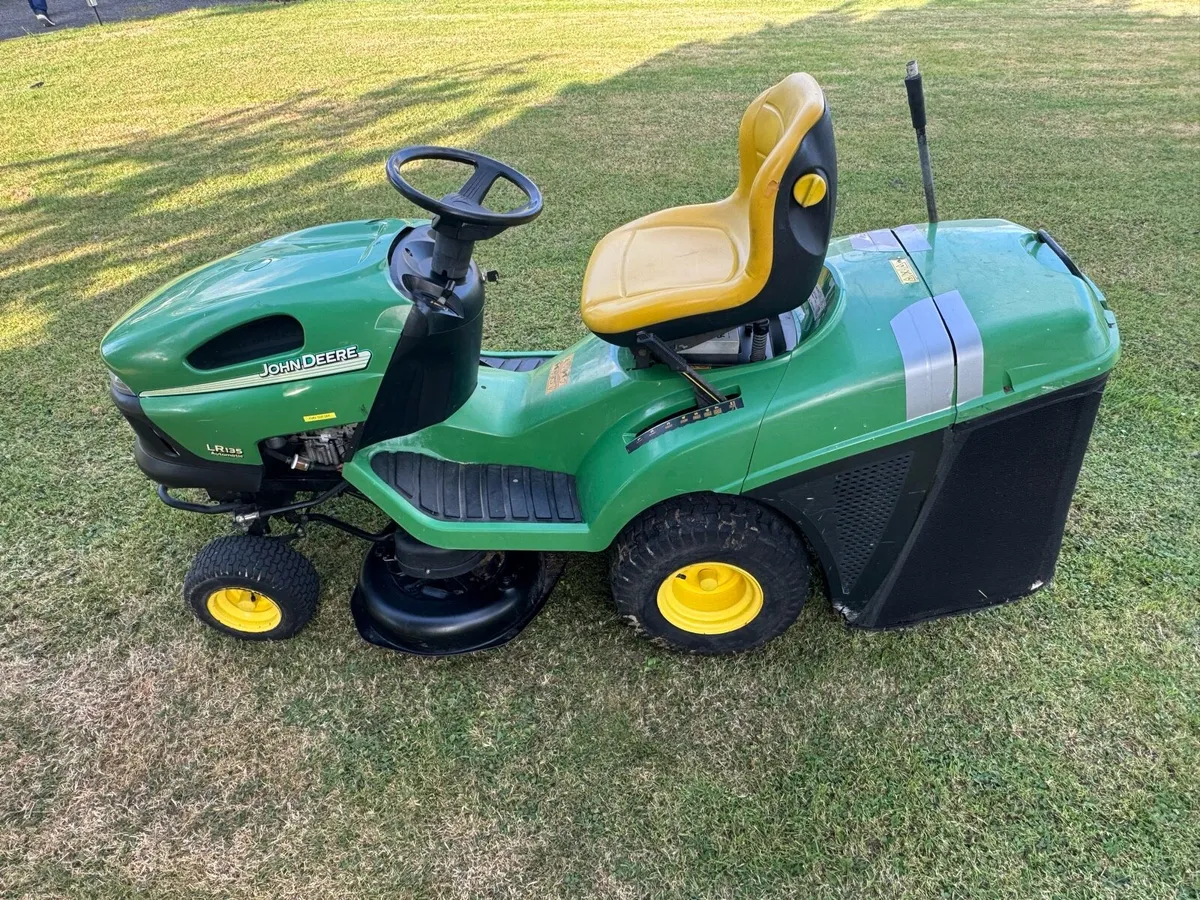 Ride on mower - Image 4