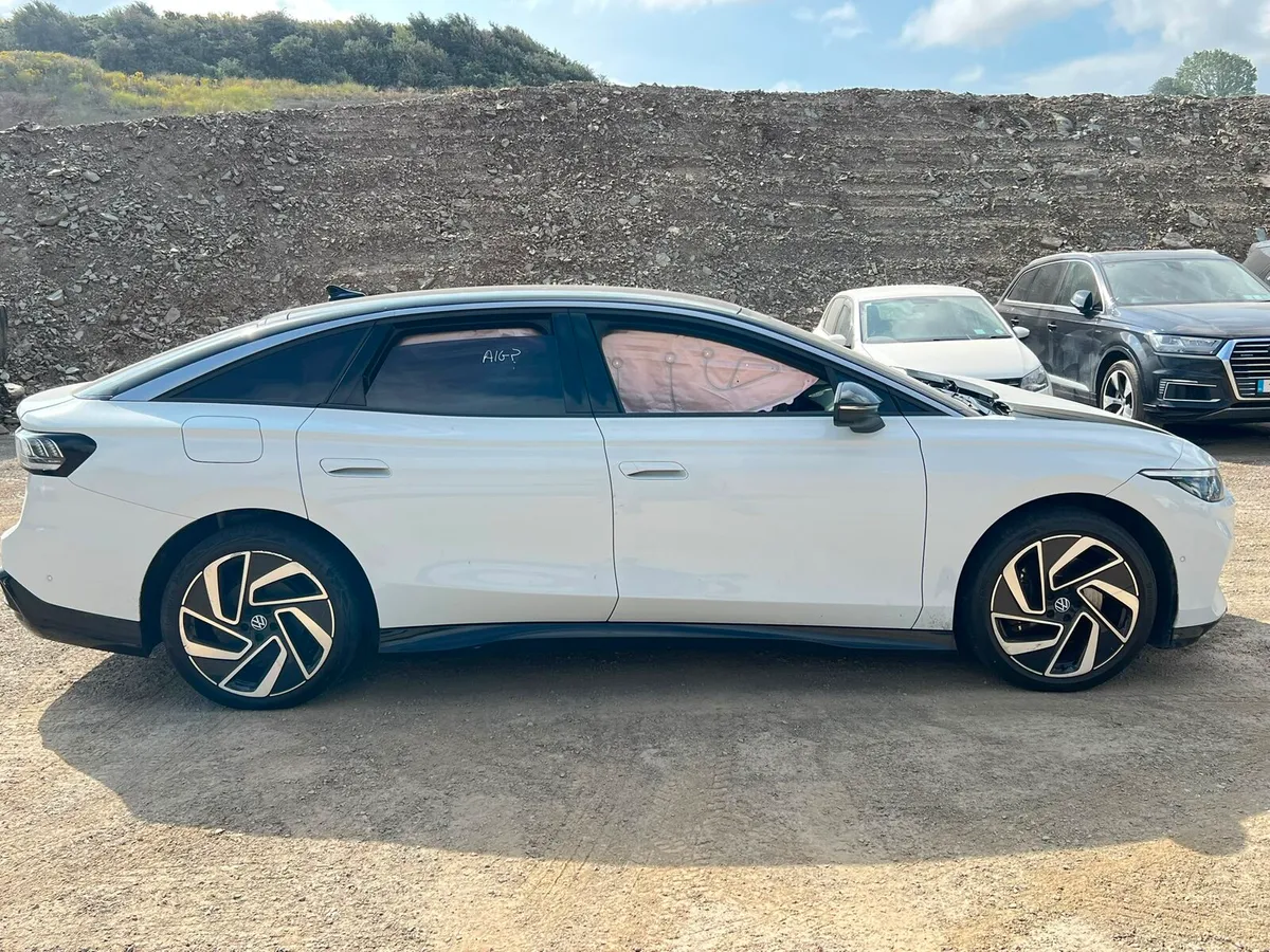 Volkswagen ID7 PRO MI 210KW 286 BHP 2024 - Image 4