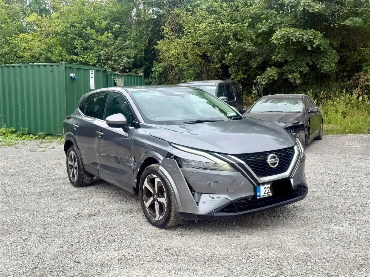 2022 Nissan QASHQAI/39000 km/automatic - Image 4