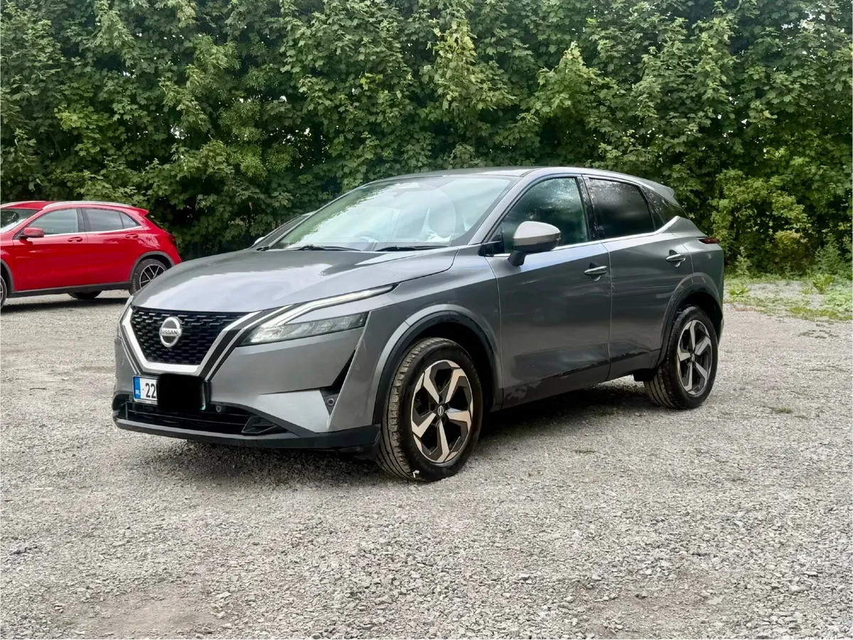 2022 Nissan QASHQAI/39000 km/automatic - Image 1