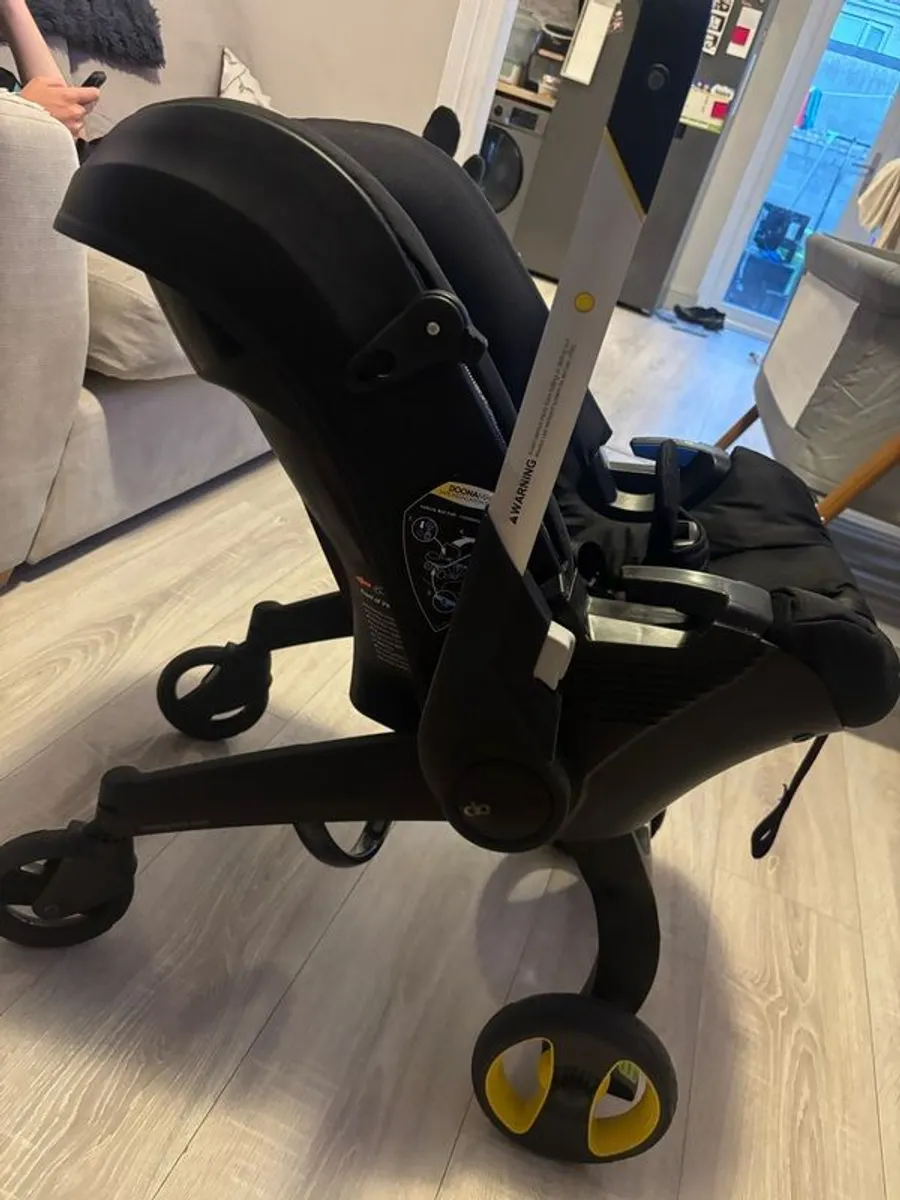 Doona + car seat - Image 3