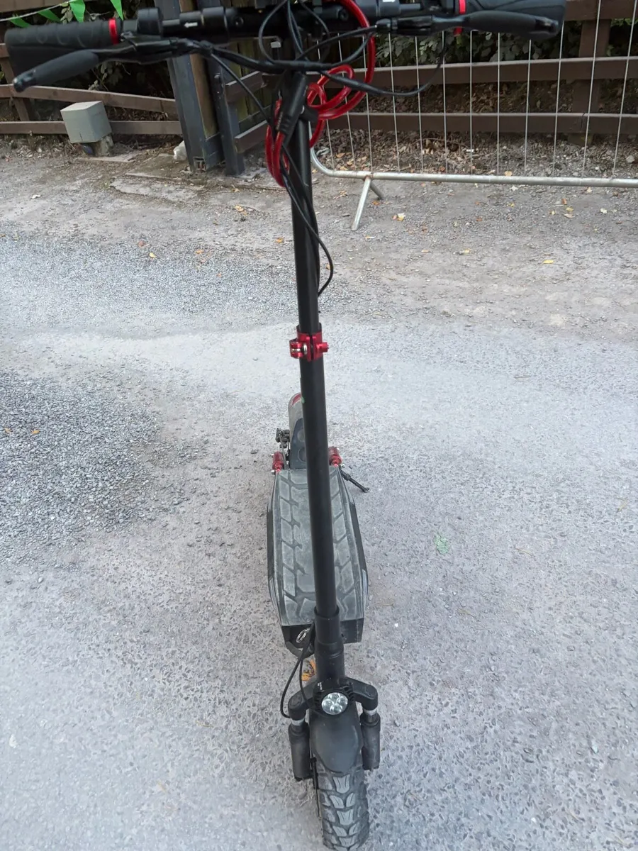 Electric scooter - Image 4