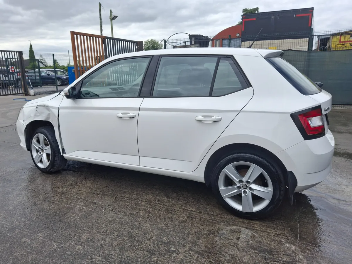 2017 Skoda Fabia  Active  1.0 Petrol - Image 4