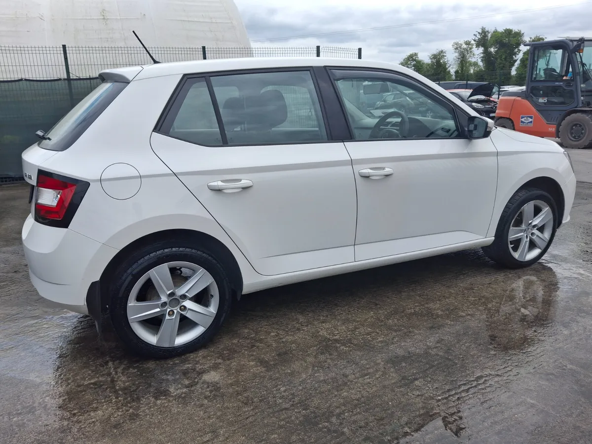 2017 Skoda Fabia  Active  1.0 Petrol - Image 3