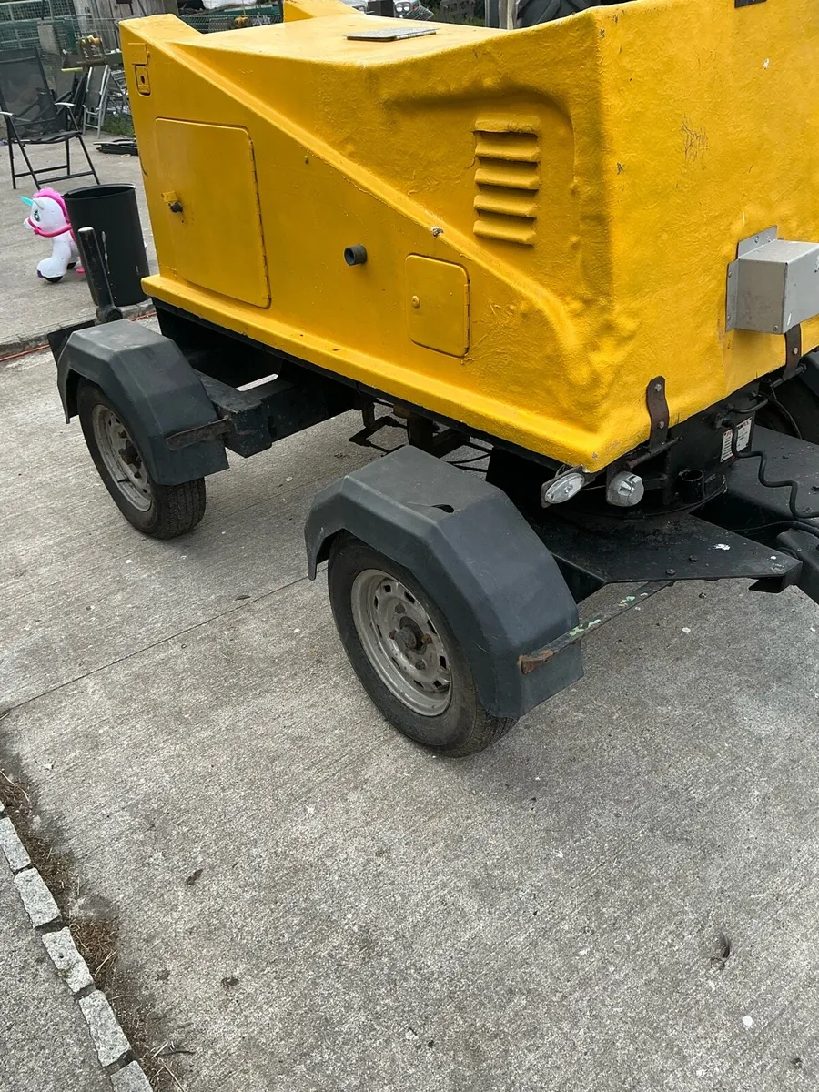 Winch - Image 1