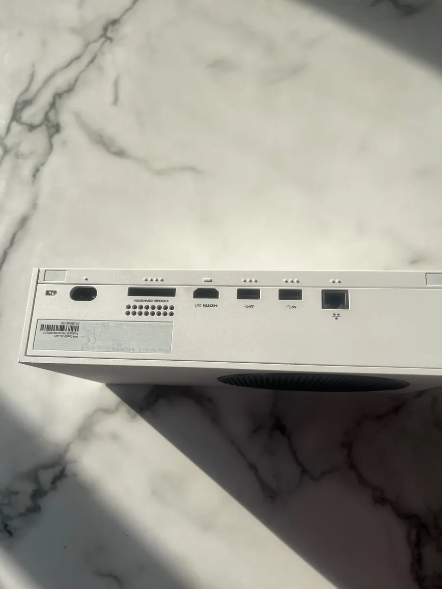 Xbox series s - Image 3