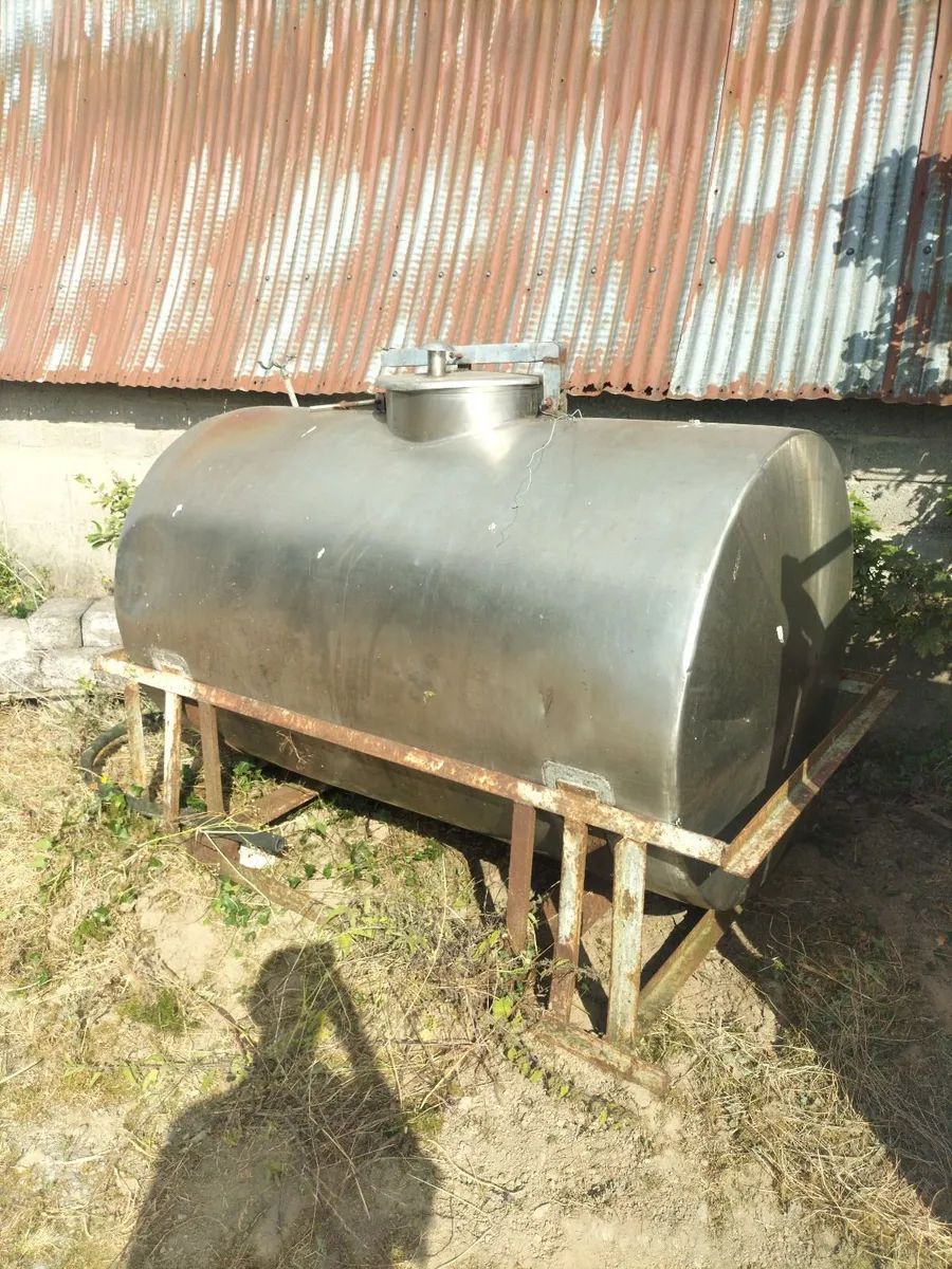 Stainless steel tanks - Image 2