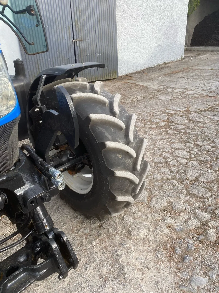 Tractor tyres - Image 3