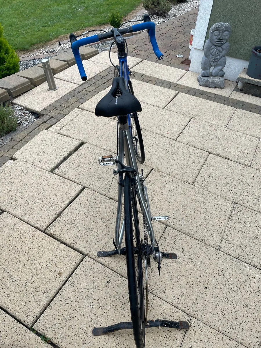Nishiki road bike - Image 4