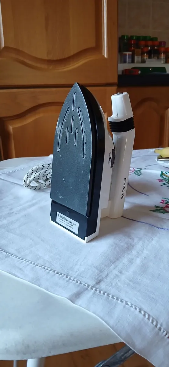 Remington travel iron. - Image 2