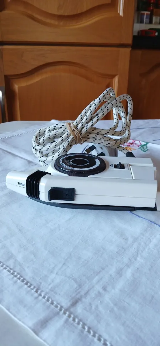 Remington travel iron. - Image 4