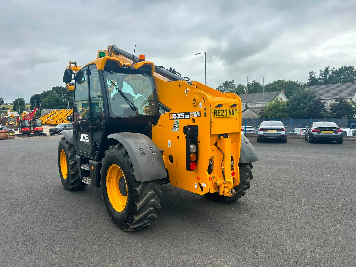 2023 JCB 535-95 108BHP / AC / Joystick /Rear Hitch - Image 2