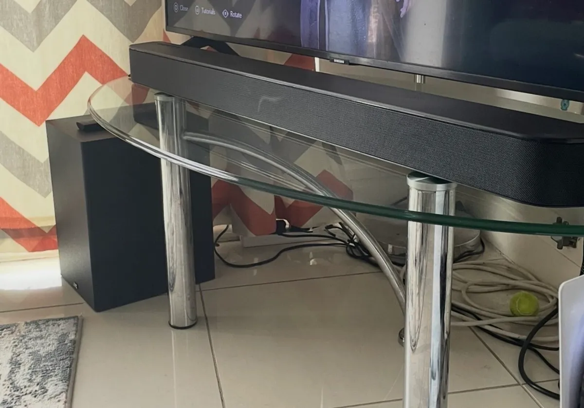 JVC 2.1 Wireless Sound Bar with SubWoofer - Image 1