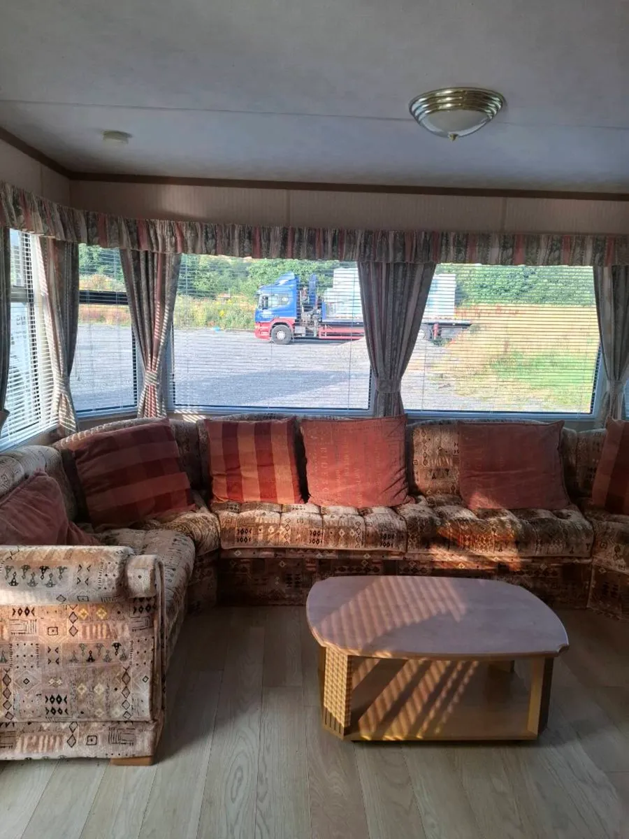 35x12 Westmoreland Willerby Mobile Home. FREE DELI - Image 1