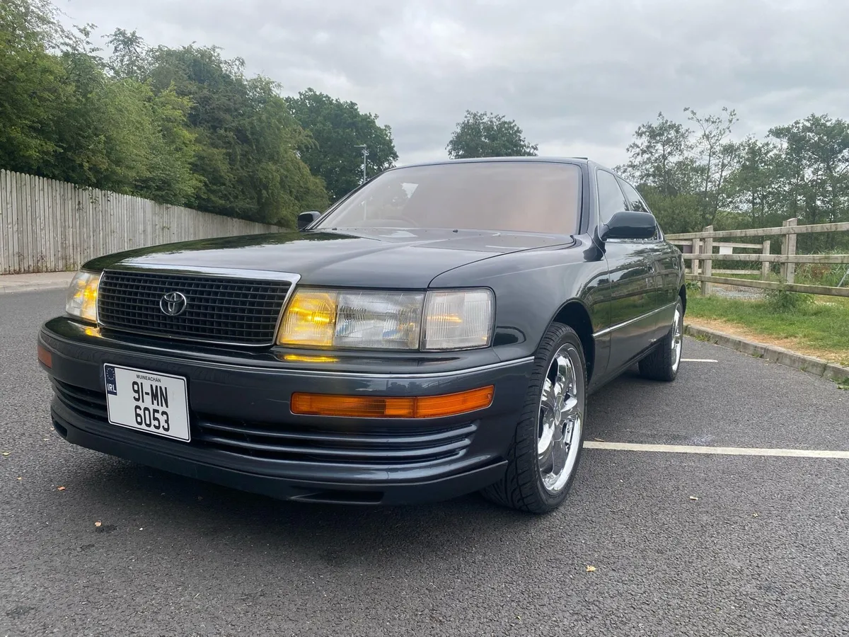 Toyota Celsior - Image 2