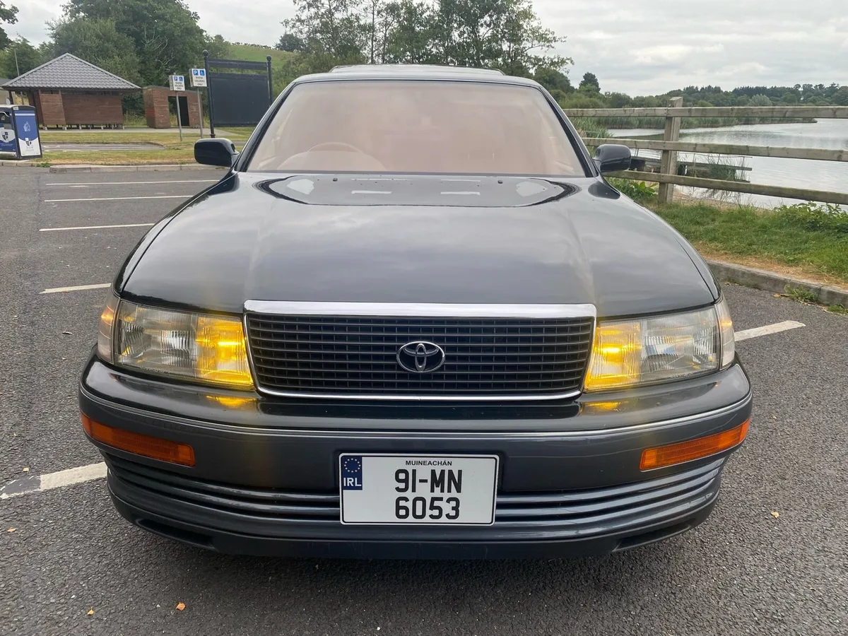 Toyota Celsior - Image 3