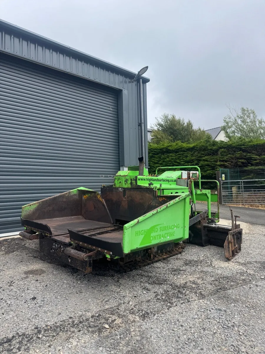 2001 bitelli BB621C asphalt paver - Image 2