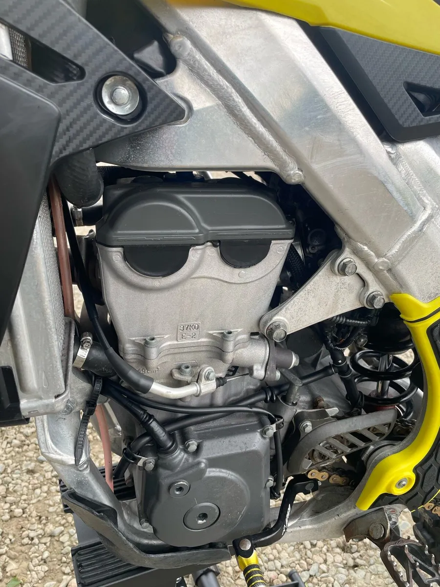 Suzuki RMZ 450 - Image 4