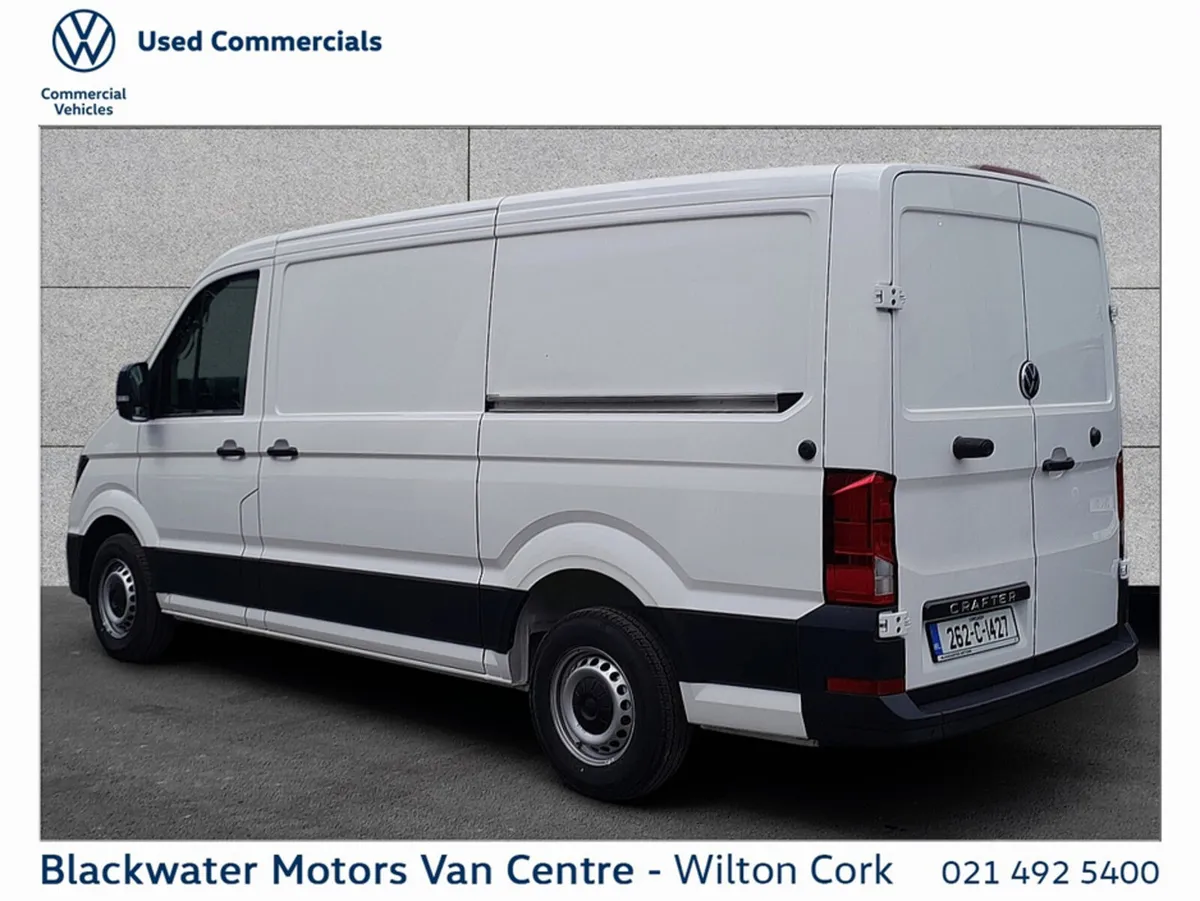 Volkswagen Crafter Trendline 30 MWB 140BHP M6F - Image 3