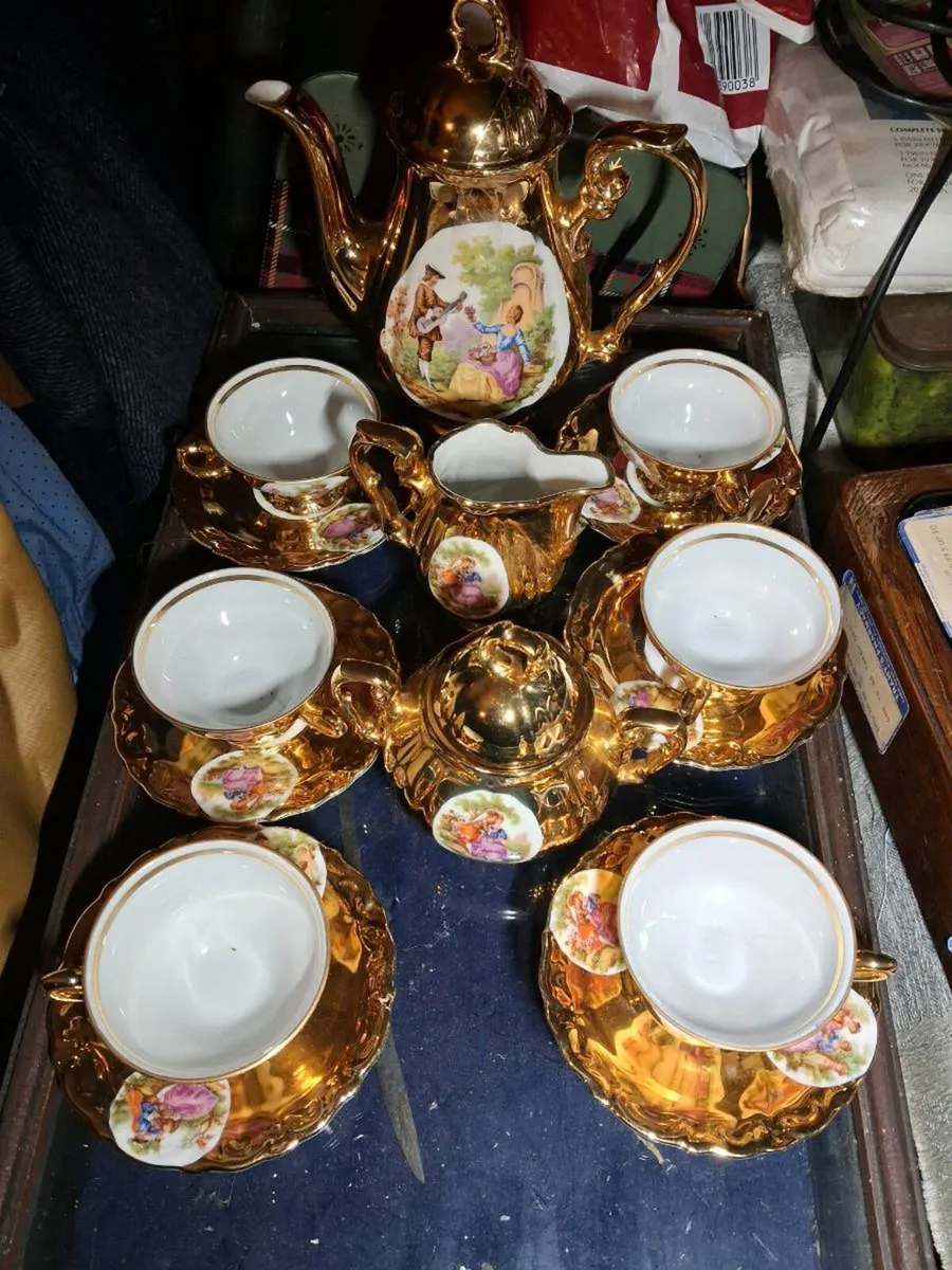 Collectibles - Image 1