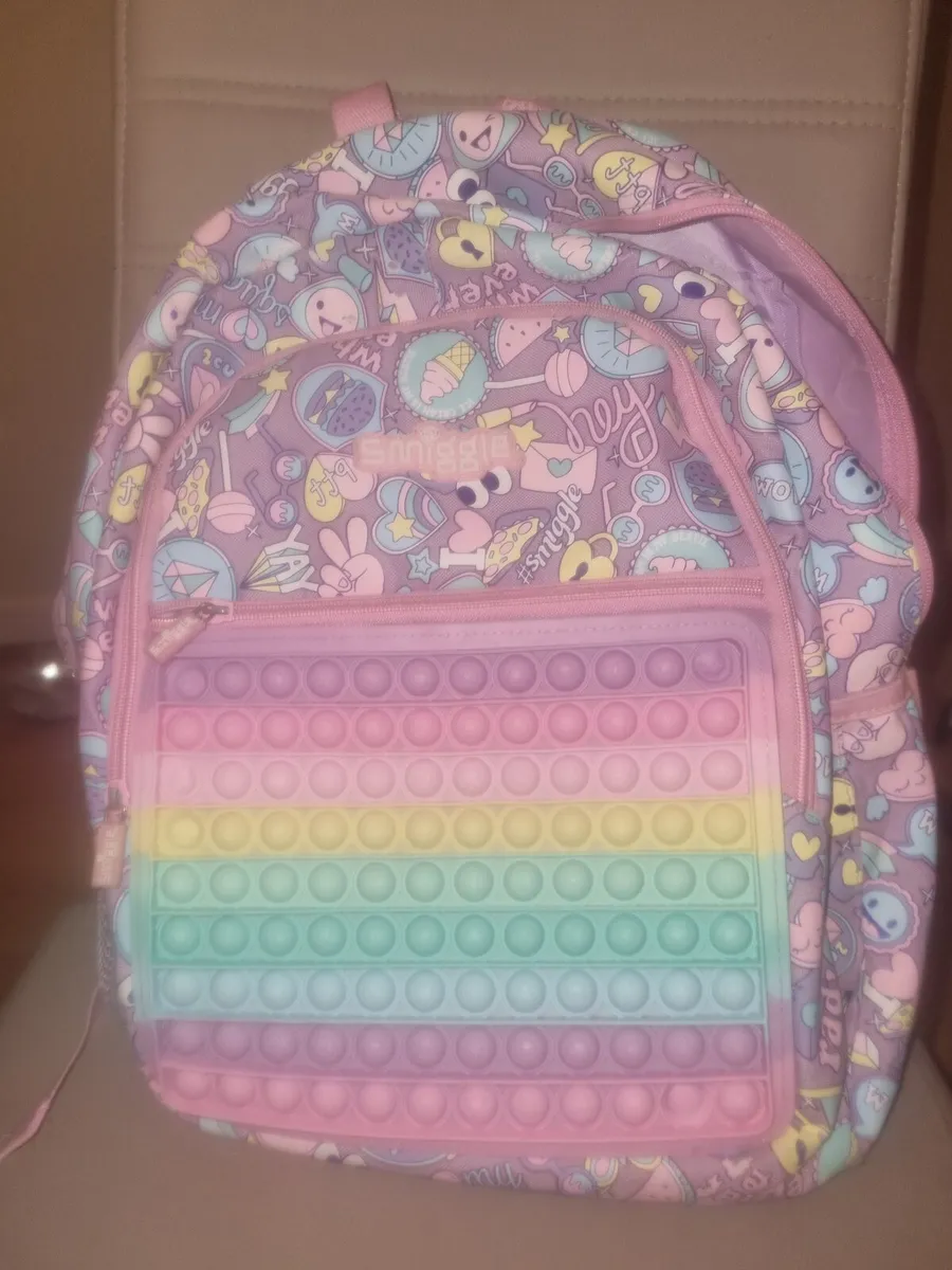 Schoolbag - Image 1