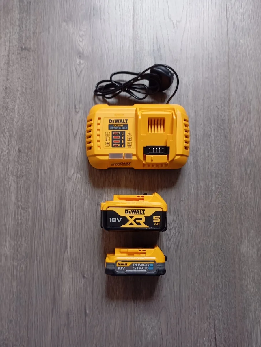 DeWalt Batteries & Charger
