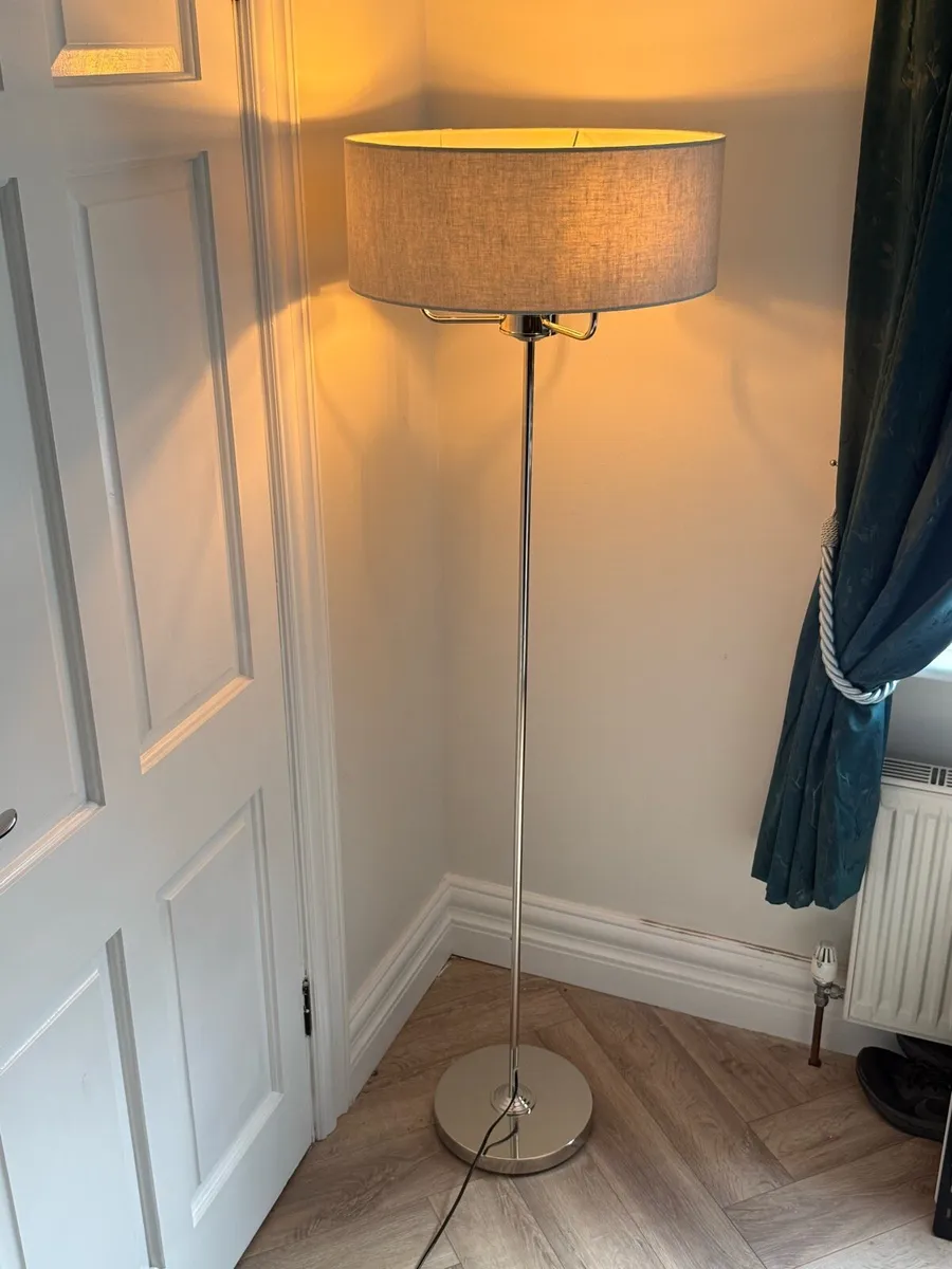 Floor Lamp - Image 4