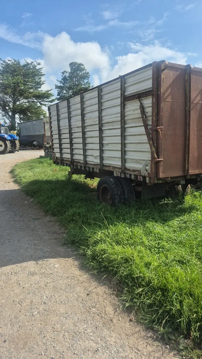 Cattle trailer - Image 3