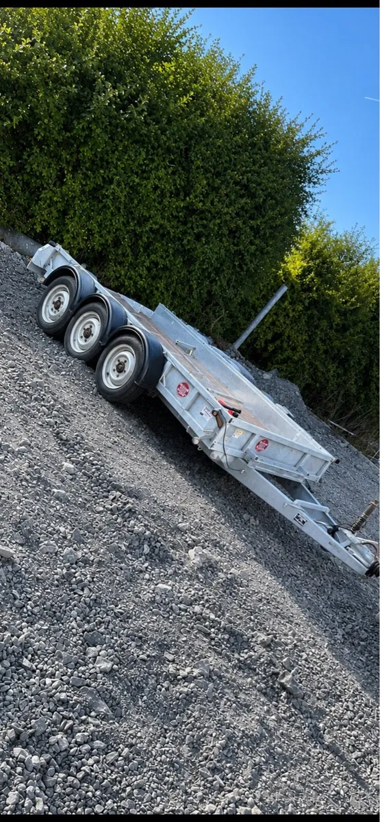 Ifor Williams tri axle plant trailer 3500kg