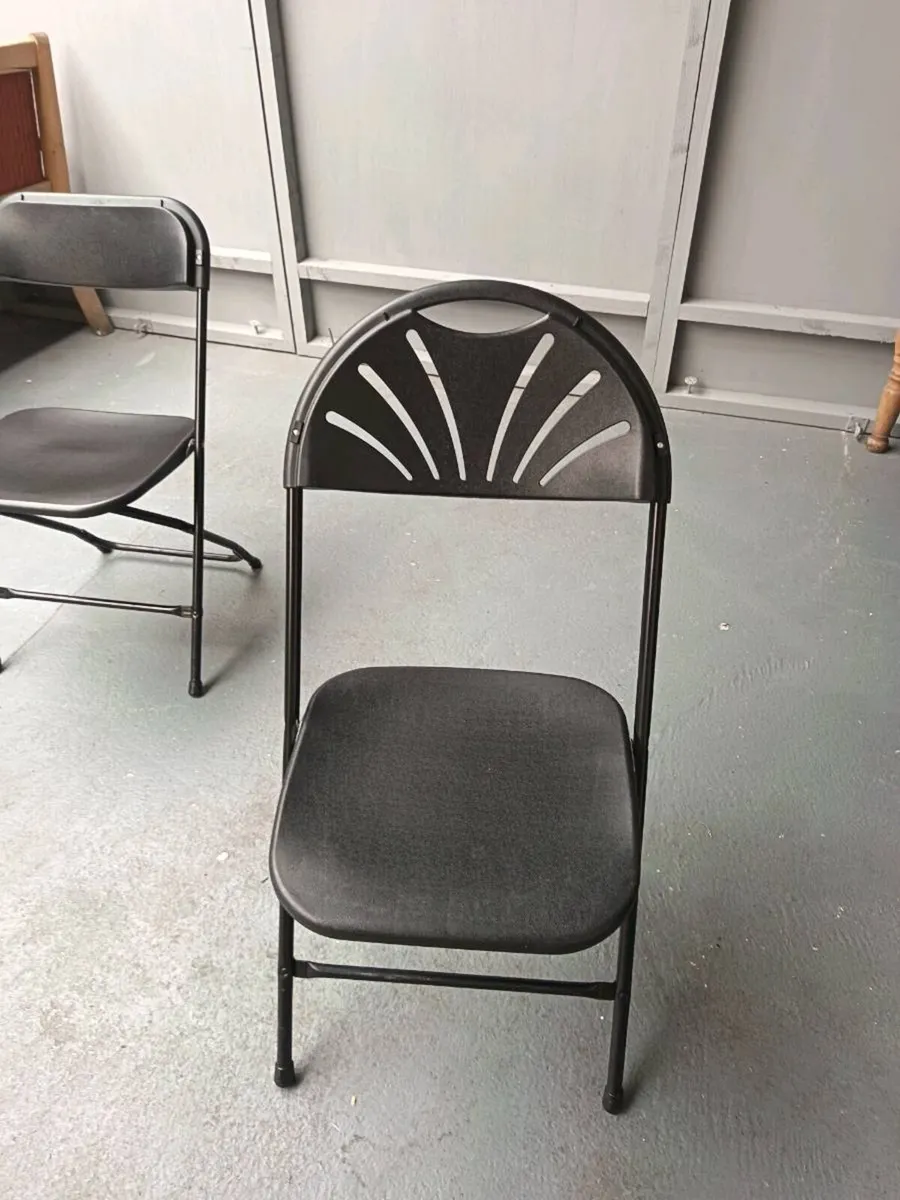 Folding chairs - Image 1