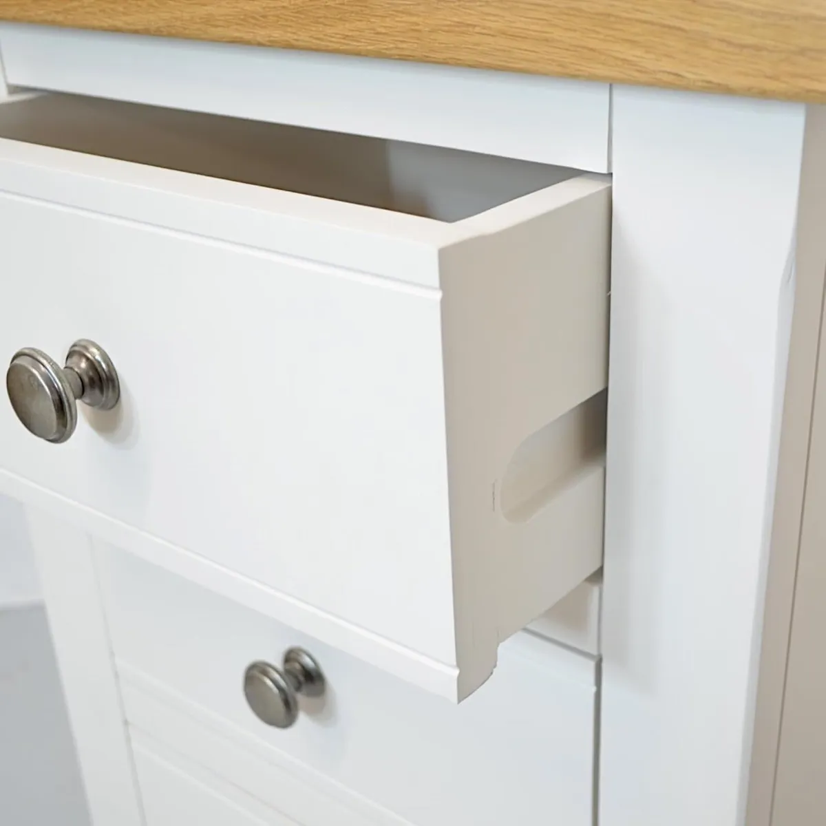 Grofurniture Painted Bedside Table 3 Drawers - Image 4