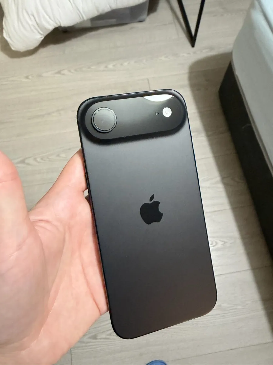 iPhone Air black 256gb - Image 3