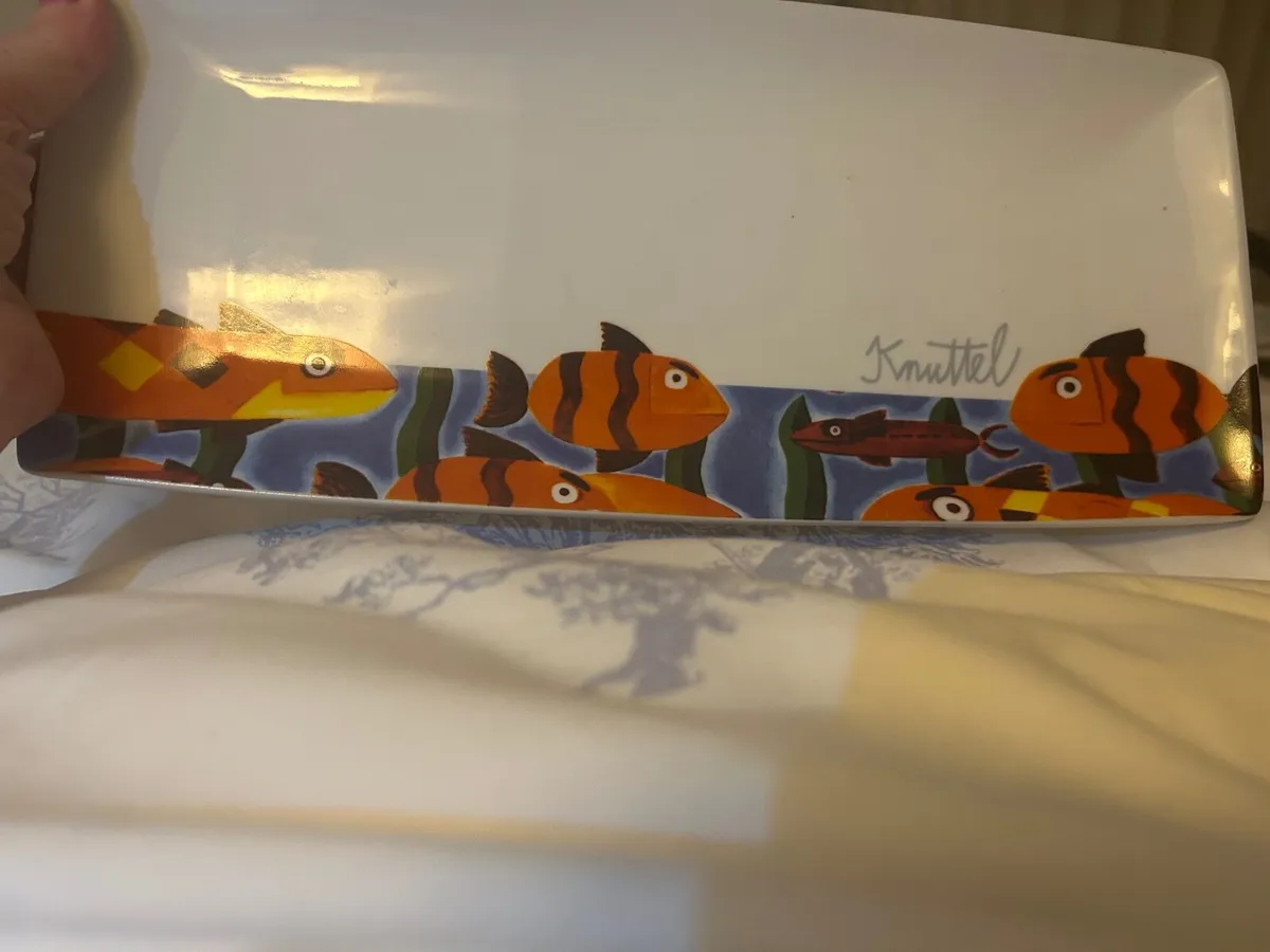 Graham Knuttell serving plate - Image 1