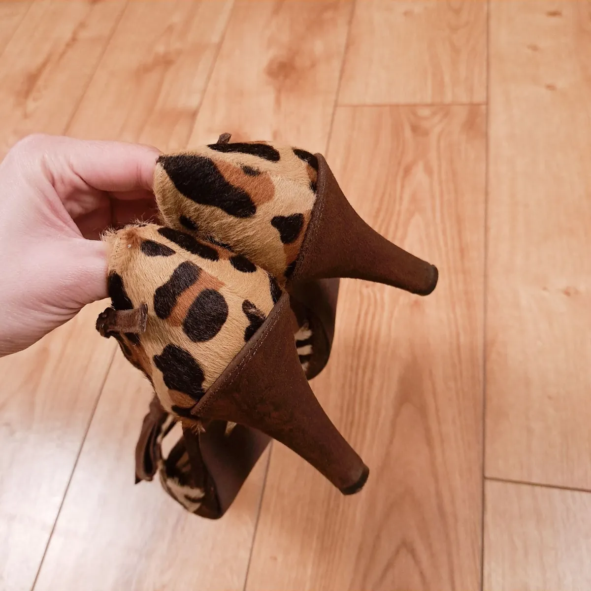 Pedro Miralles Brown Leopard Bow Heels 5UK - Image 2
