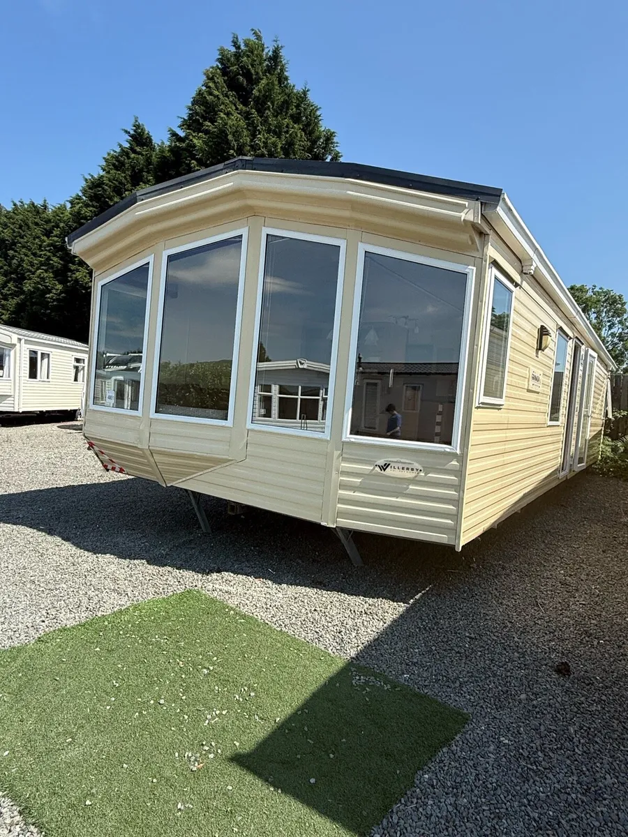 Willerby Granada 38.12.6 winter pack TPS caravan - Image 1