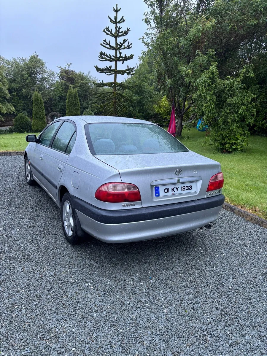Toyota avensis - Image 2
