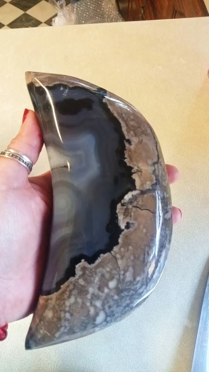 Beautiful Cresent Moon Volcanic Agate - Image 4
