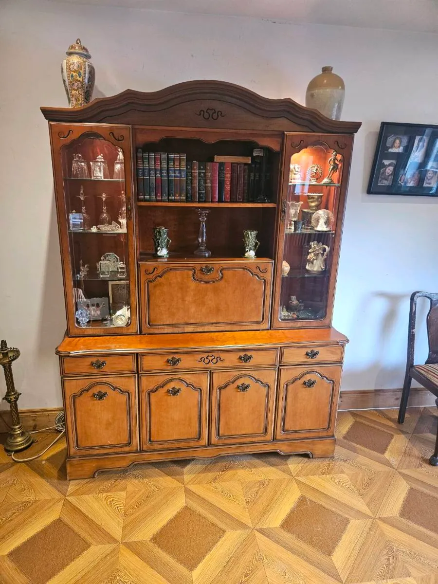 Display Cabinet/ dresser