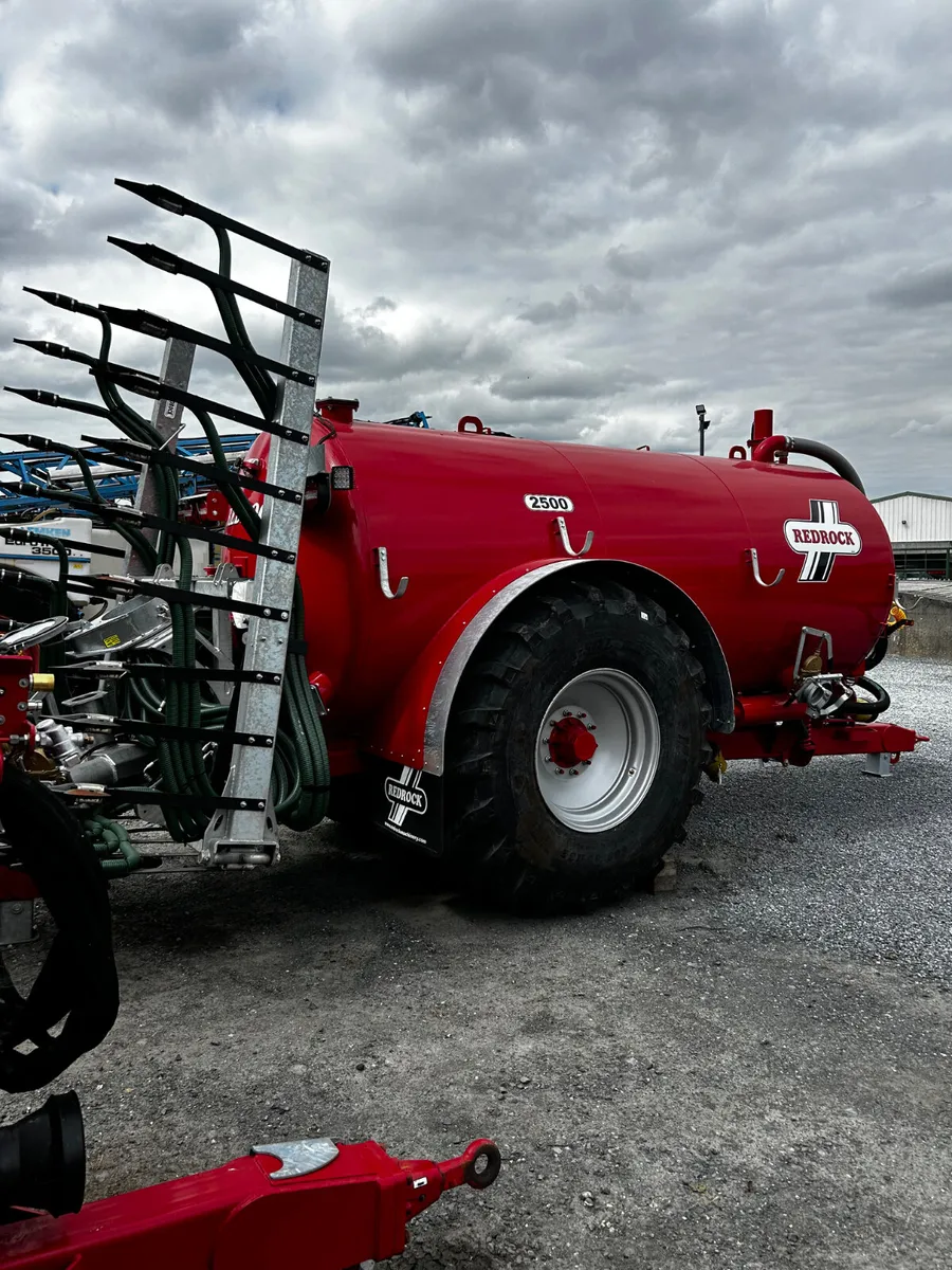 Redrock 2500g slurry tank - Image 4