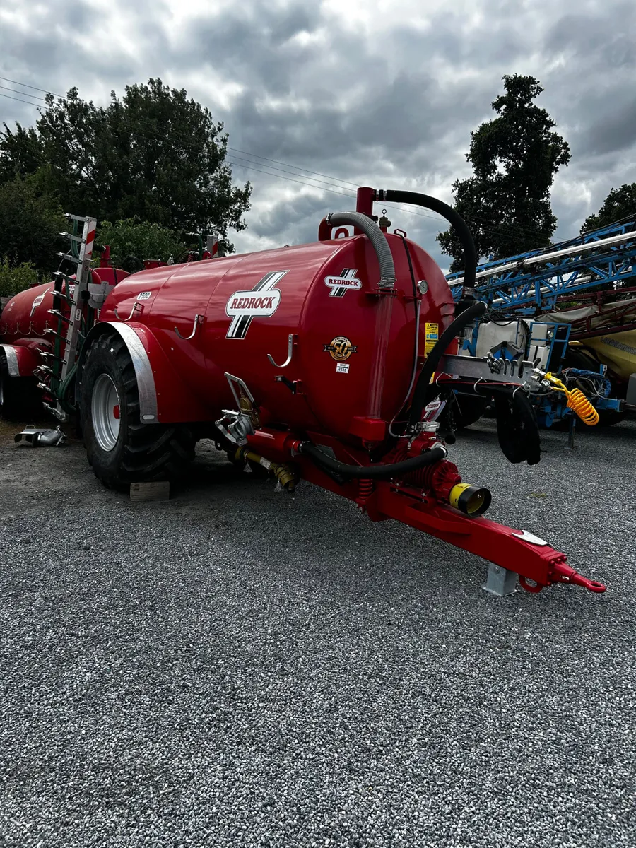 Redrock 2500g slurry tank - Image 1