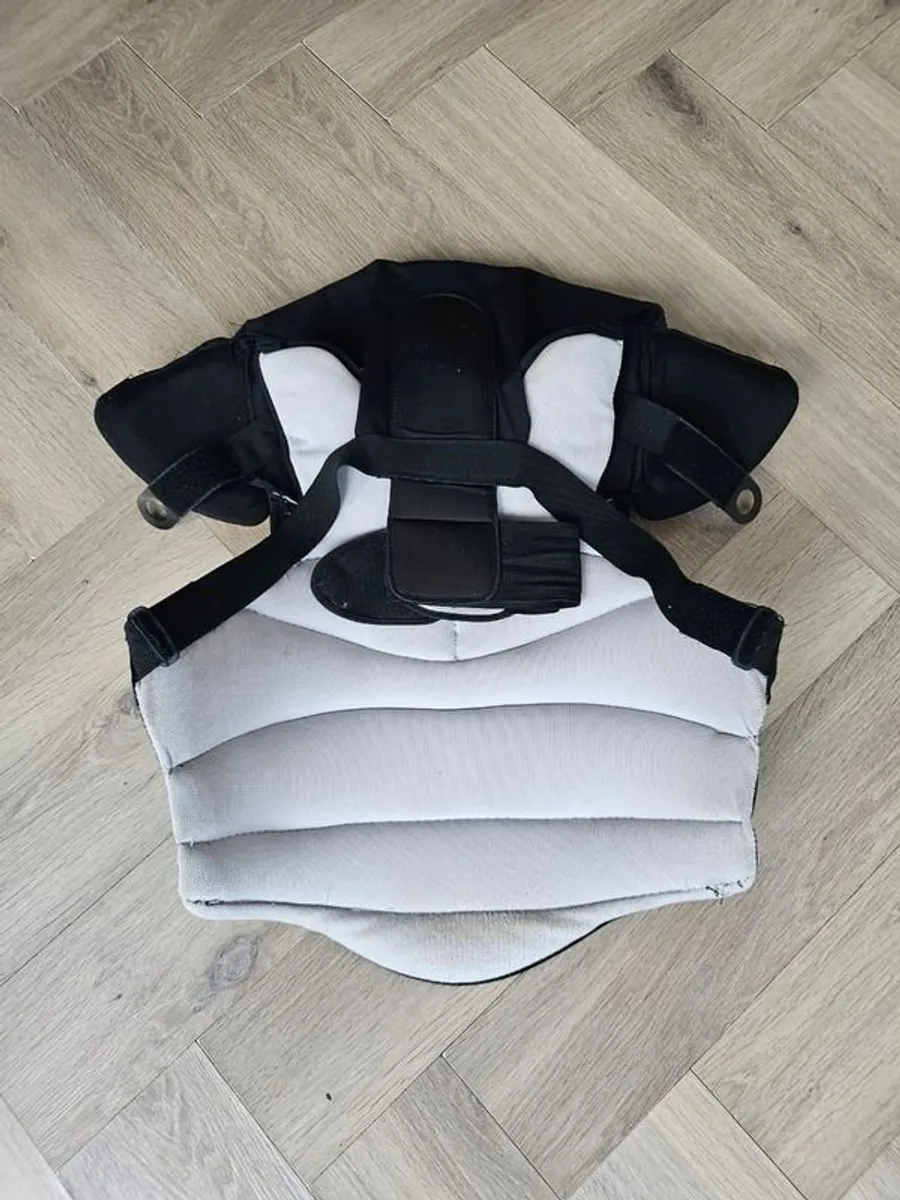 OBO Robo Goalie Chest Guard Body Armour - Size Medium - Very Good - Image 2