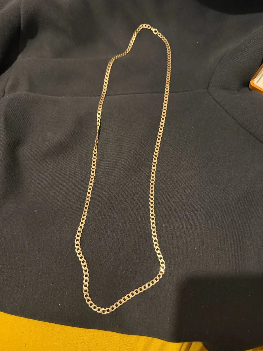 9ct gold necklace - Image 1
