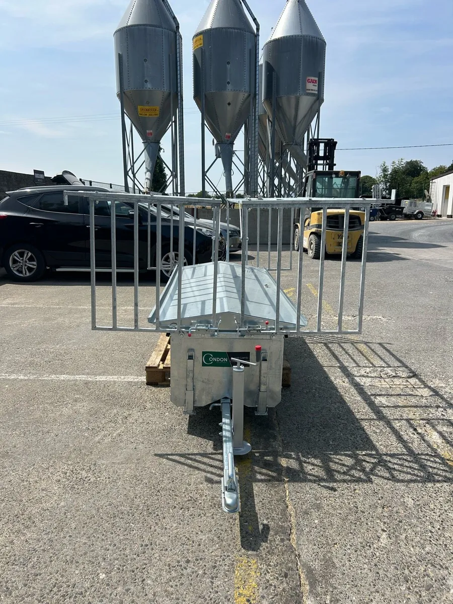 Condon lamb creep feeder - Image 4