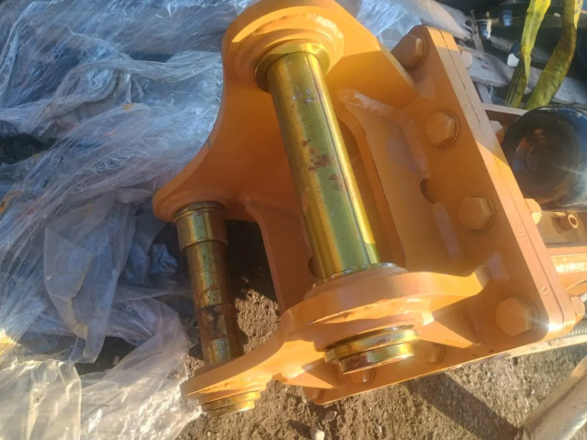 New Rock Breaker to suit 6-10 ton Digger - Image 2