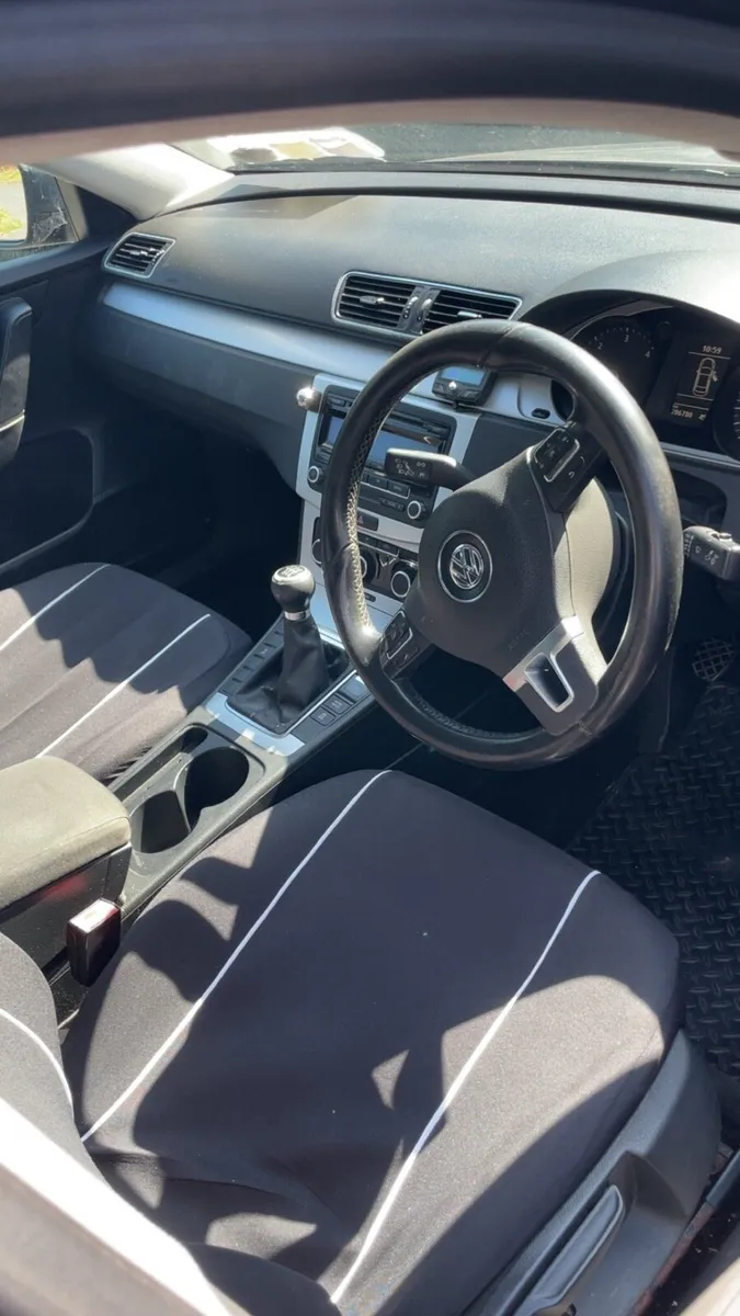 Passat 1.6L - Image 3