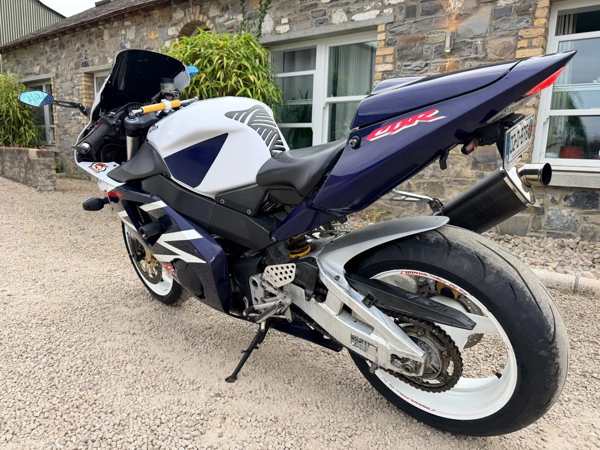 Honda Fireblade 954 - Image 2