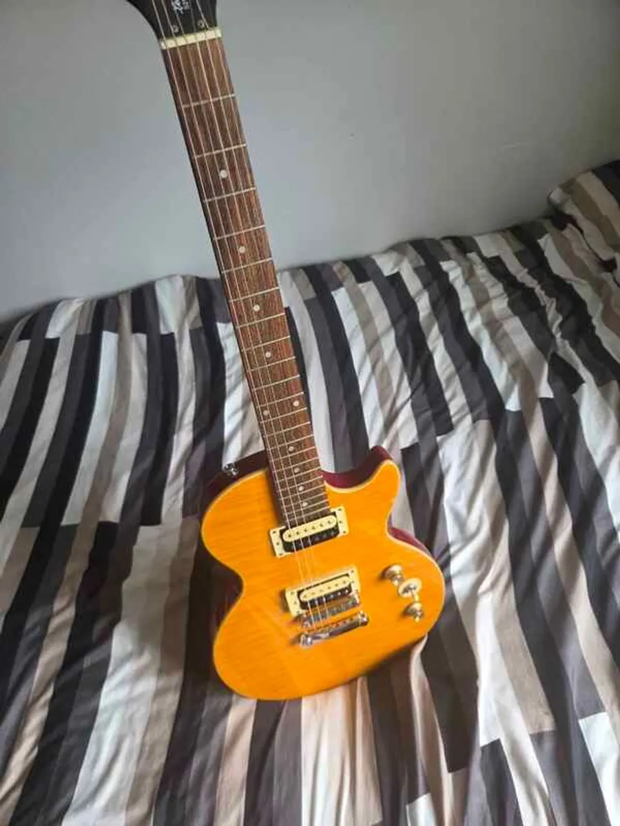 guitar - Image 2