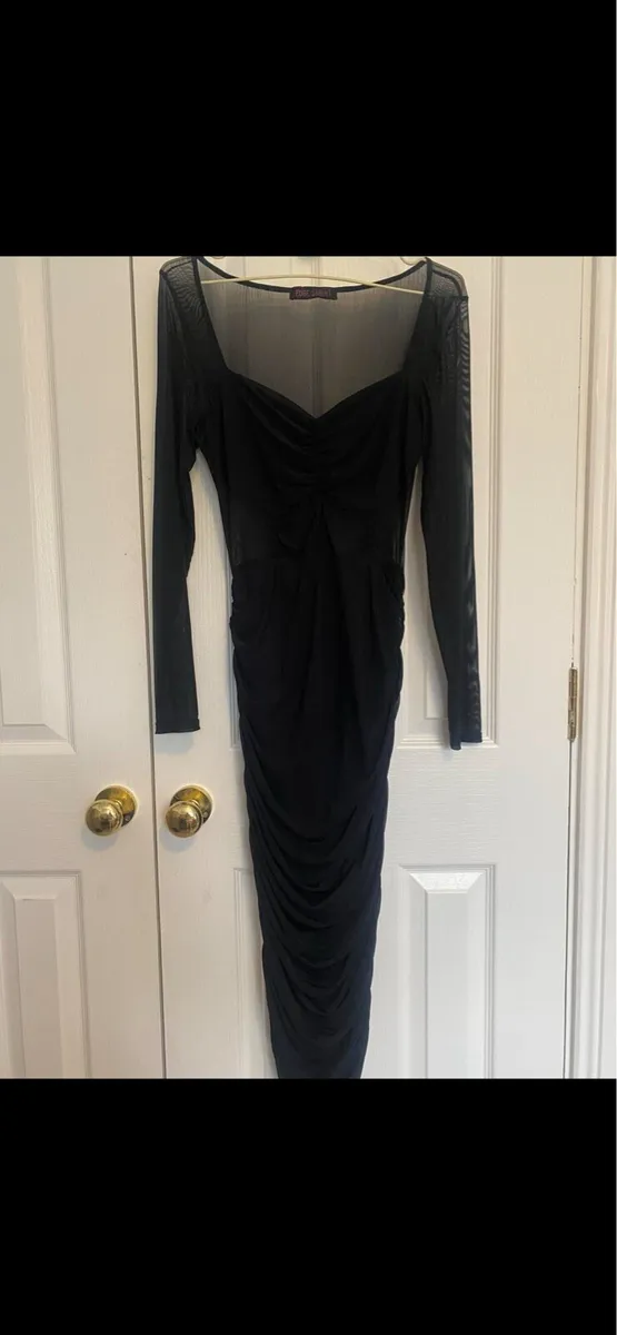5 dresses - Image 4