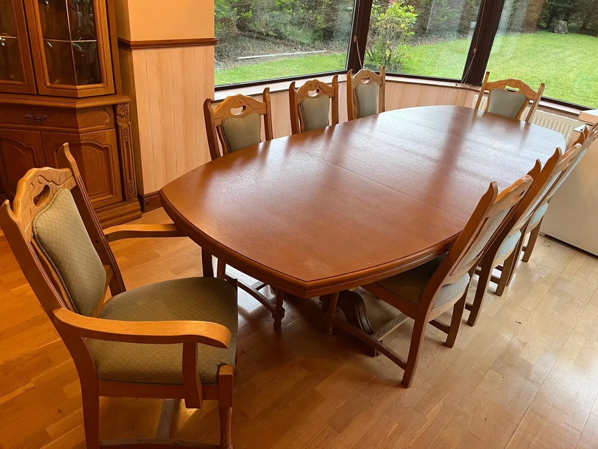 Dining table - Image 4